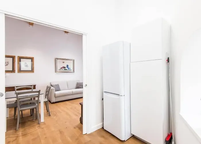 Trastevere Luxury Bright Roma